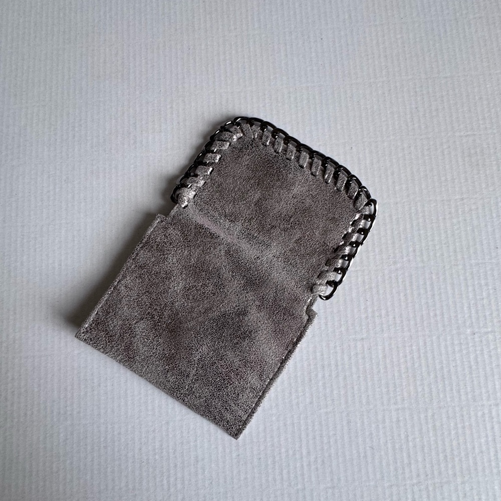Distressed Chain Detail Wallet - Picture 2 of 6